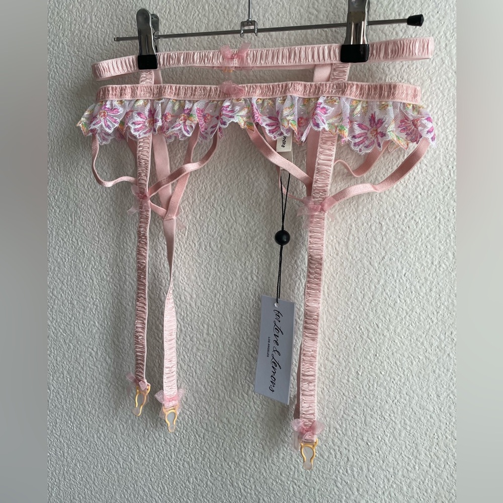 NWT For Love & Lemons April Bloom Garter Belt Pink Floral - Picture 12 of 16